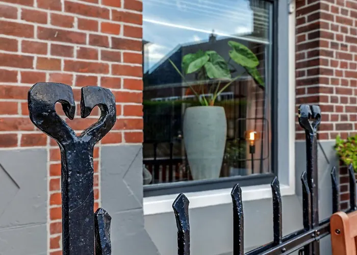 Knus Appartement In Sneek
